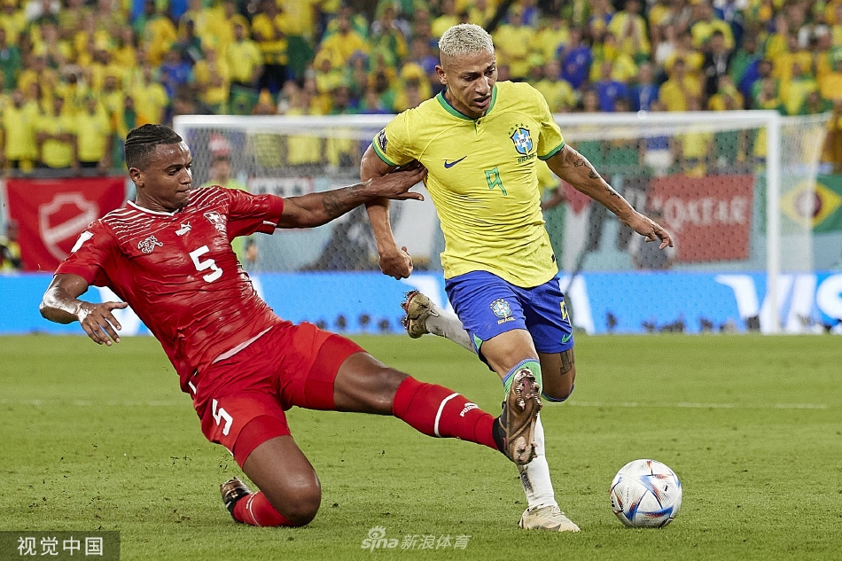 包含瑞典轻取乌拉圭,卡塞米罗一己之力扛起全队的词条 包含瑞典轻取乌拉圭,卡塞米罗一己之力扛起全队的词条