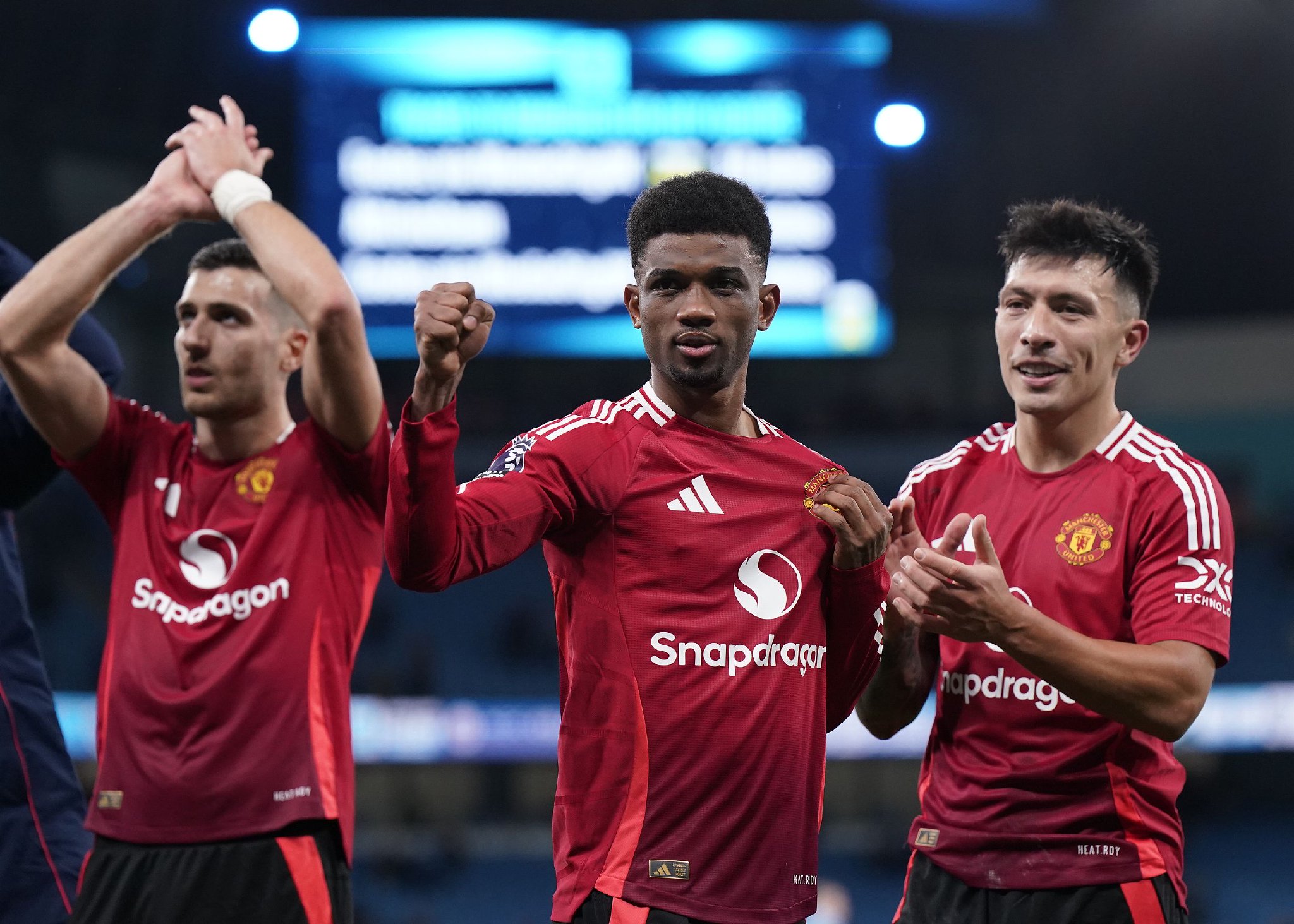 曼联碾压波兰，穆勒统治全场